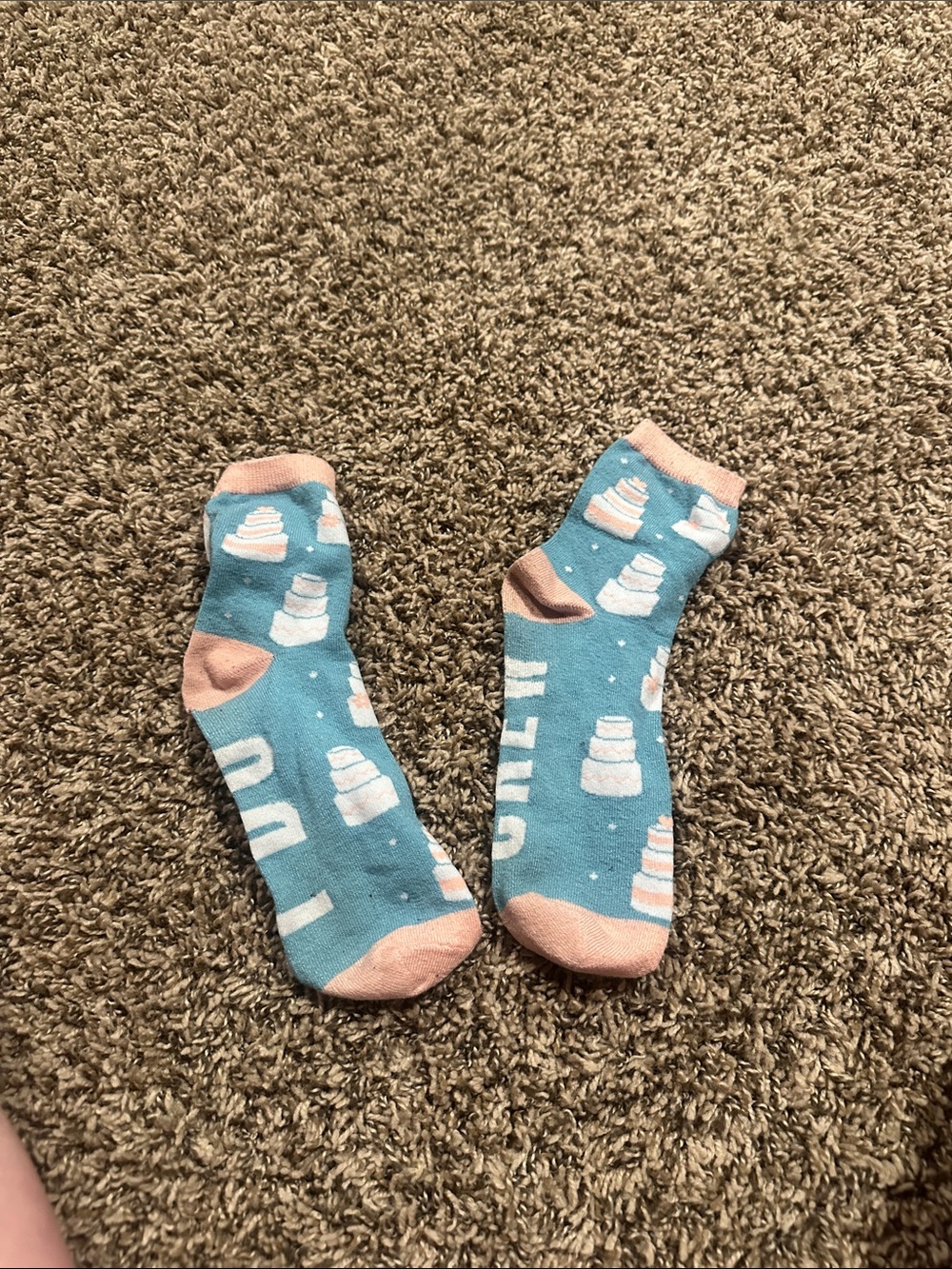 Blue and Pink Cake-Print Ankle Socks for Women